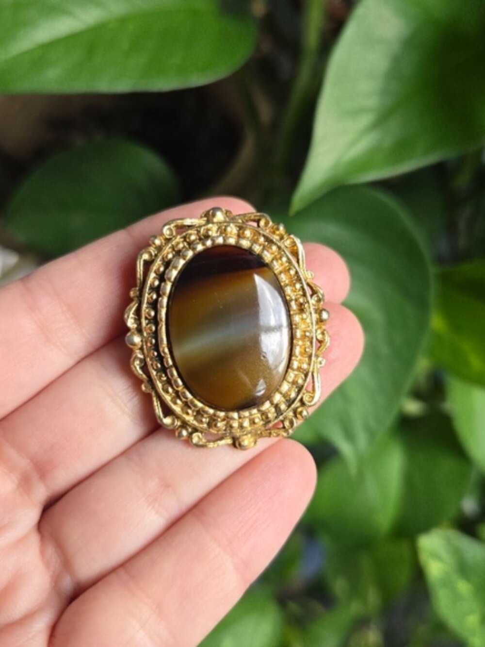 Vintage Ornate Gold & Brown Agate Stone Victorian Style Boho Bohemian Scarf Clip